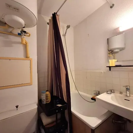 Confortable Proche Pistes Avec Parking - Fr-1-592-78 Apartment *